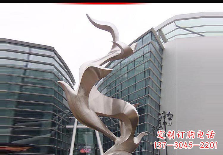 广西不锈钢雄鹰雕塑,永久定制精美景观