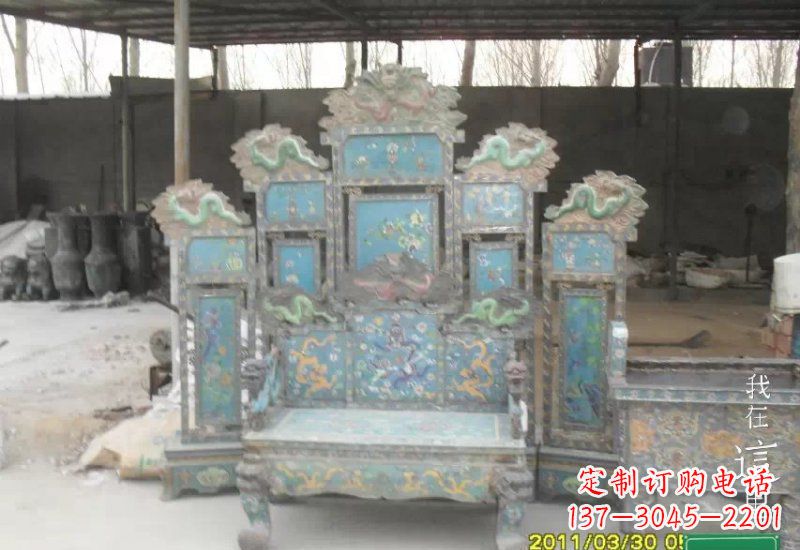 广西青铜仿古龙椅雕塑