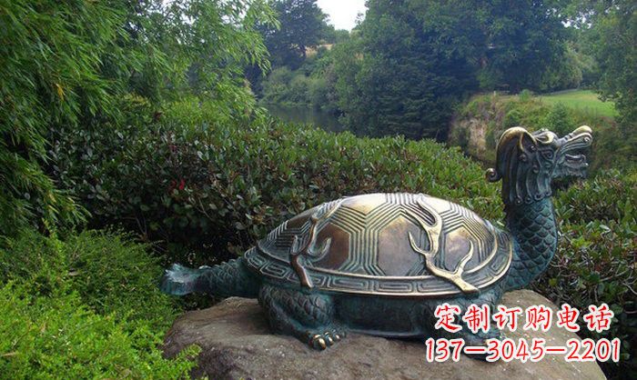 广西融合经典的青铜龙雕塑