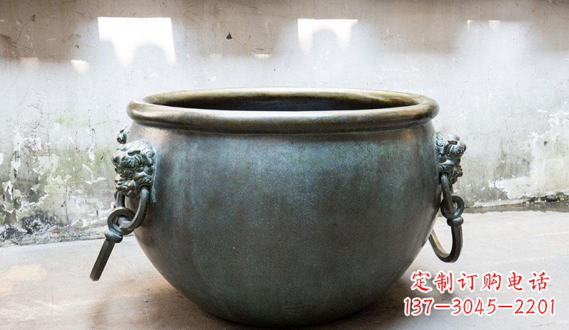 广西精美青铜水缸雕塑,赏心悦目