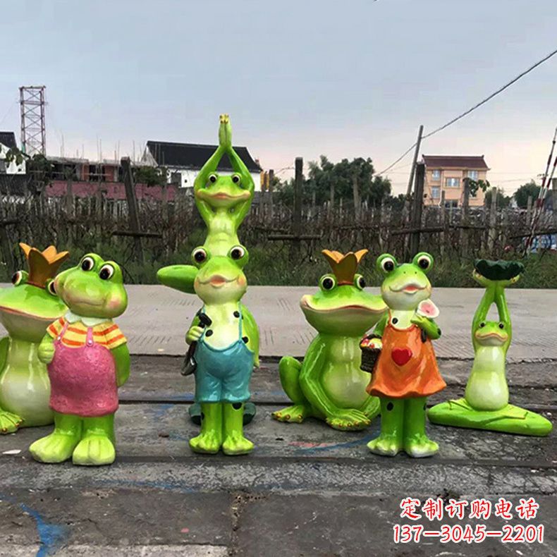 广西精美青蛙玻璃钢卡通雕塑