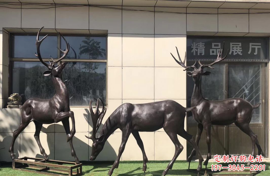 广西群鹿铜雕塑,艺术精雕细琢