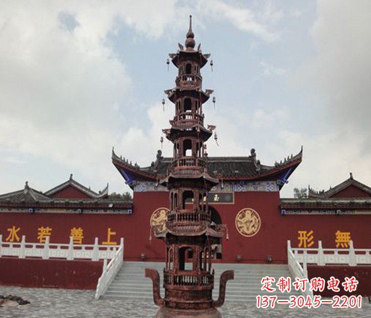 广西三足铜香炉雕塑,精美绝伦