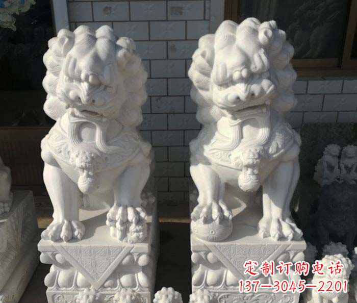 广西狮子门口石雕