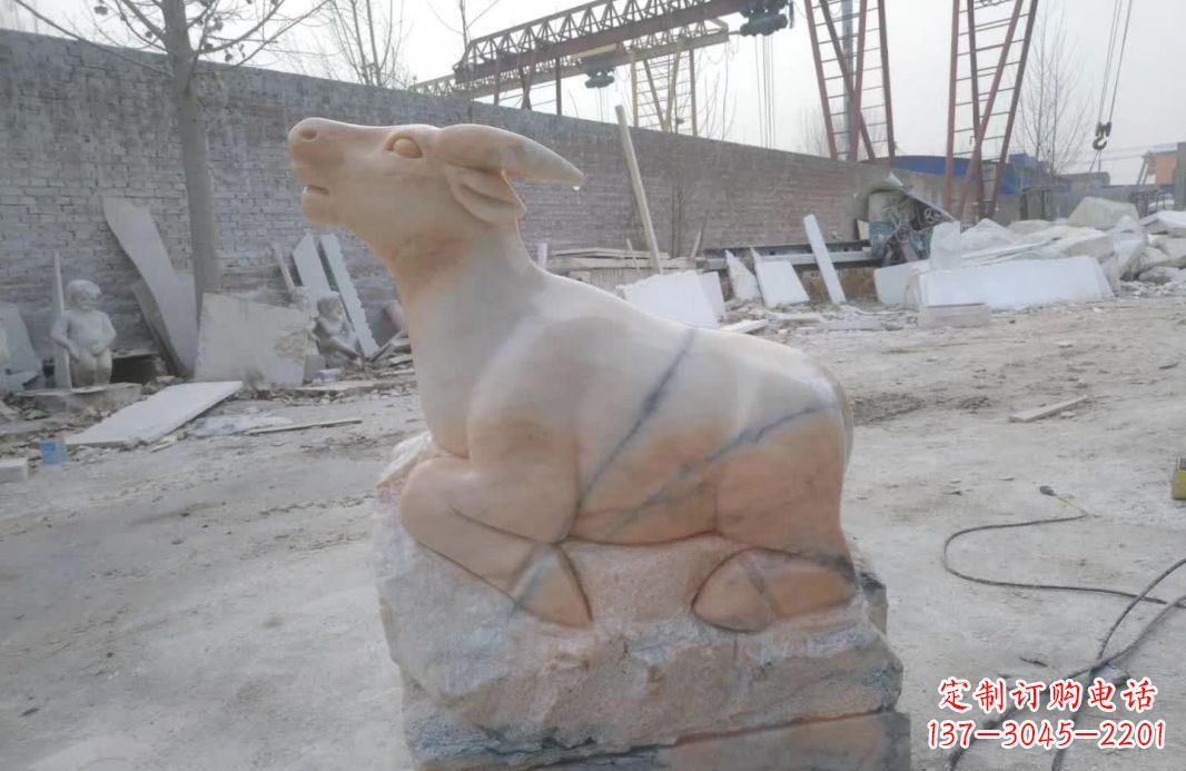 广西十二生肖动物石雕