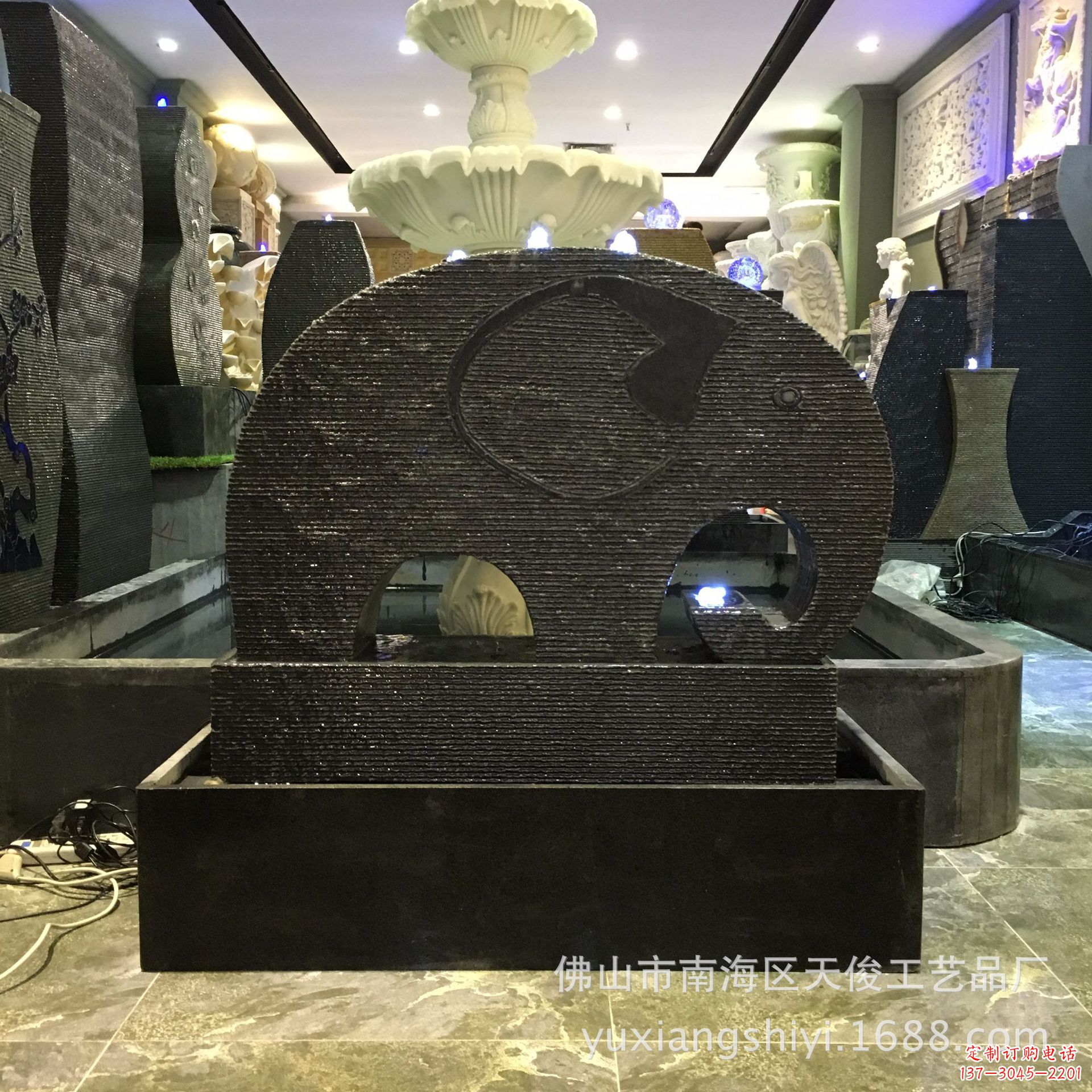 广西石雕半壁喷泉雕塑,传承古典艺术优雅