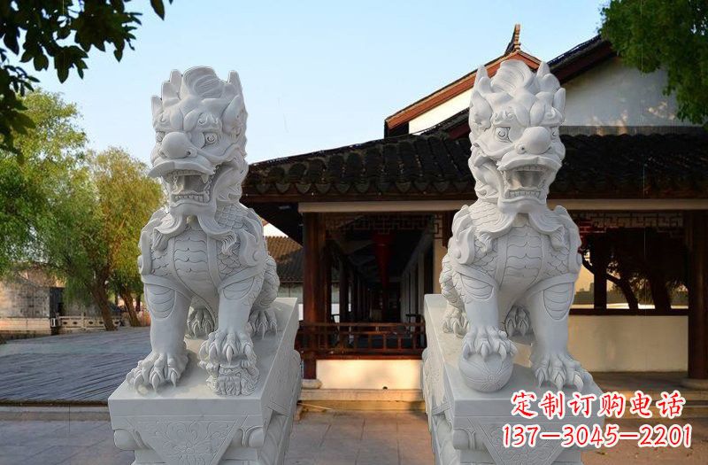 广西精美汉白玉麒麟雕塑