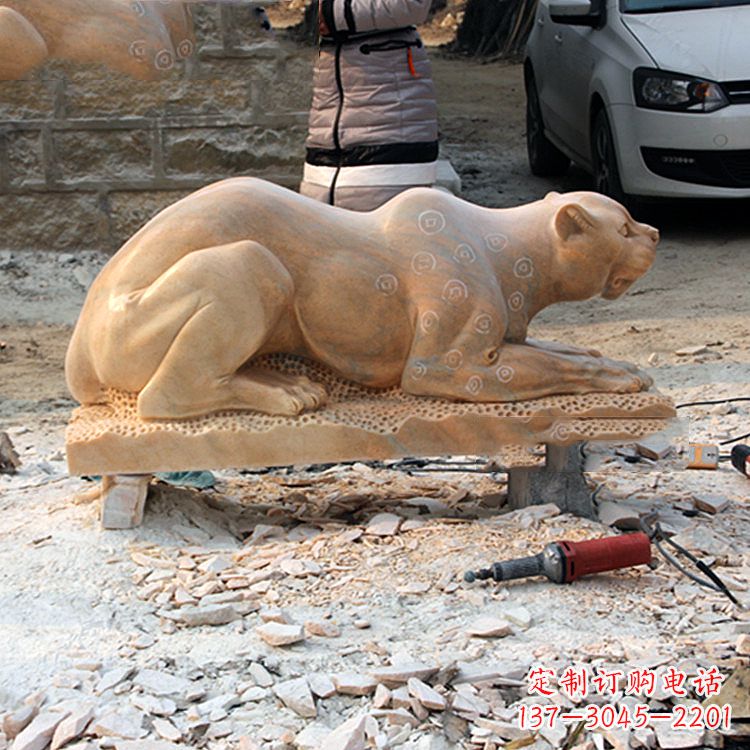 广西中领雕塑:精美雕刻豹雕塑