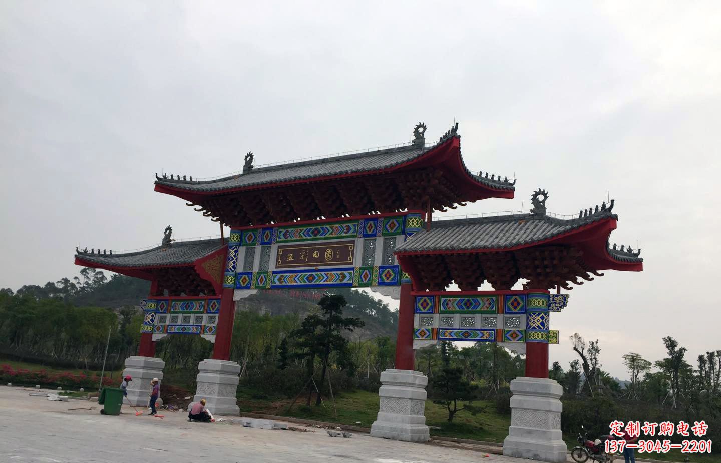 广西优质定制石雕牌坊雕塑