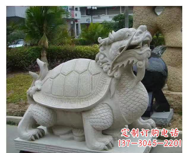 广西石头雕刻的动物雕塑