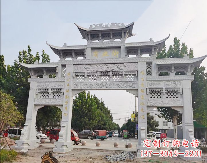 广西石雕牌坊 人物雕塑