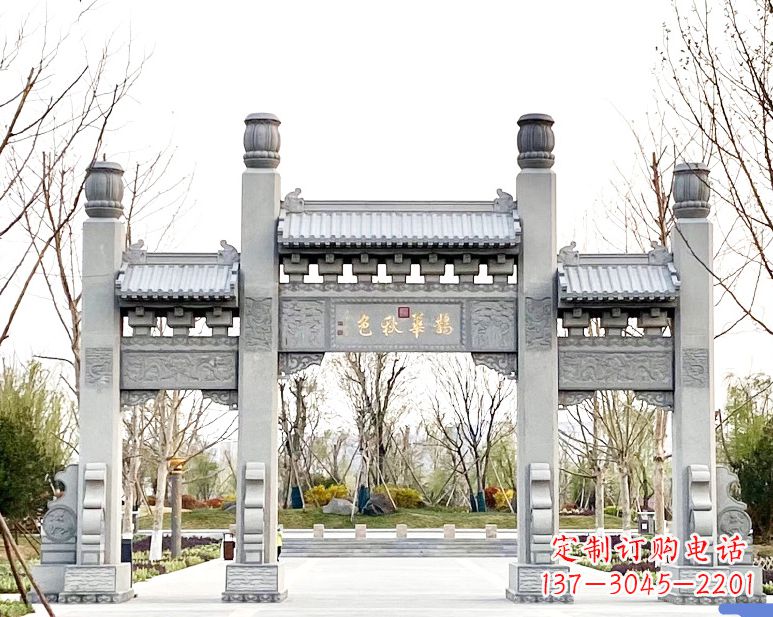广西装饰你的屋外,选择领雕塑的石雕牌坊