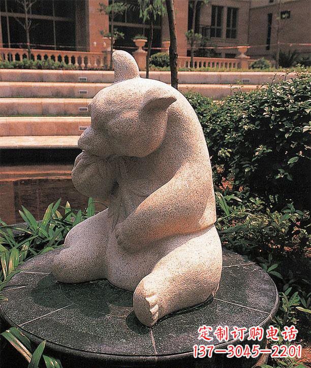 广西石雕熊猫