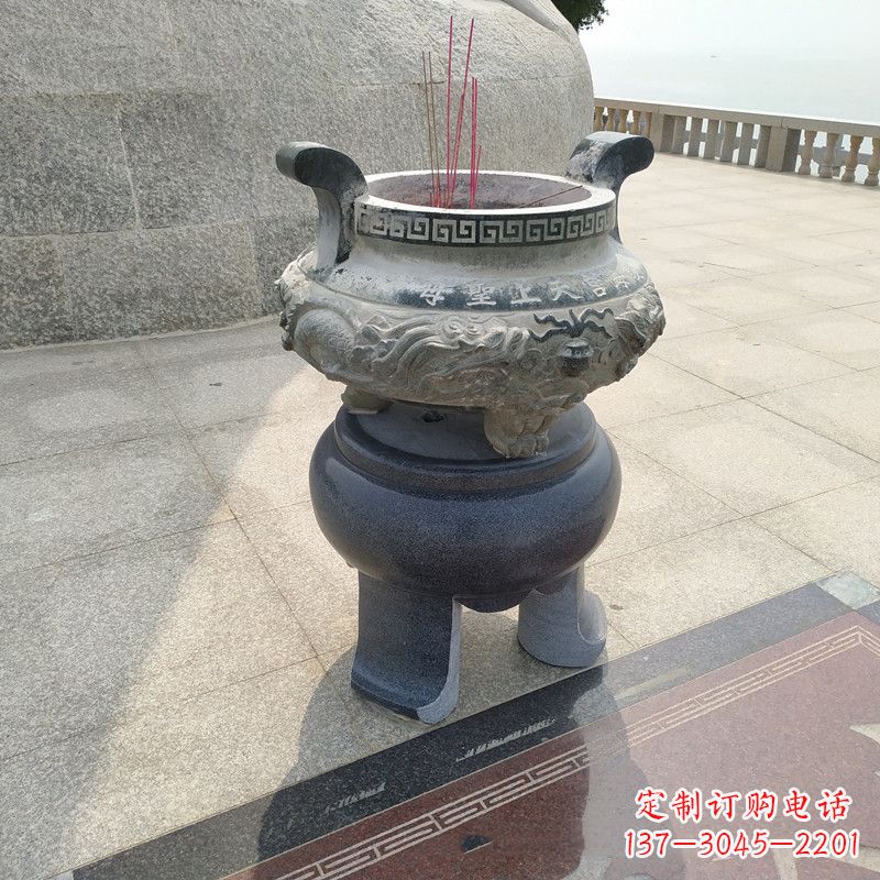 广西石雕圆香炉