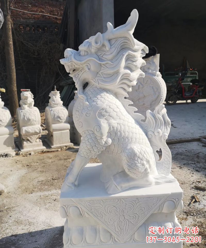 广西石雕镇宅麒麟神兽雕塑