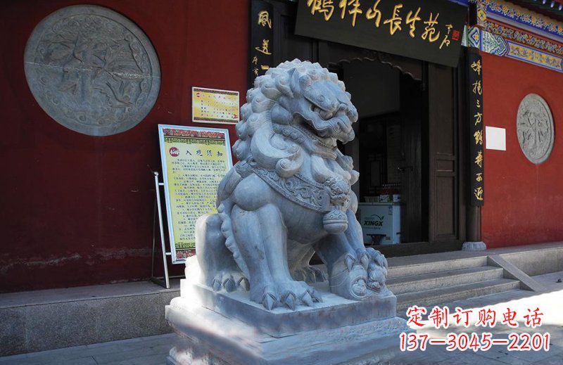 广西石狮子寺庙门口石雕