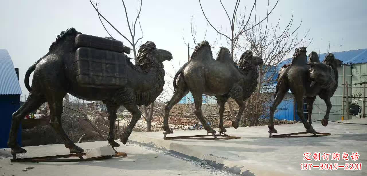 广西丝绸之路铜骆驼雕塑