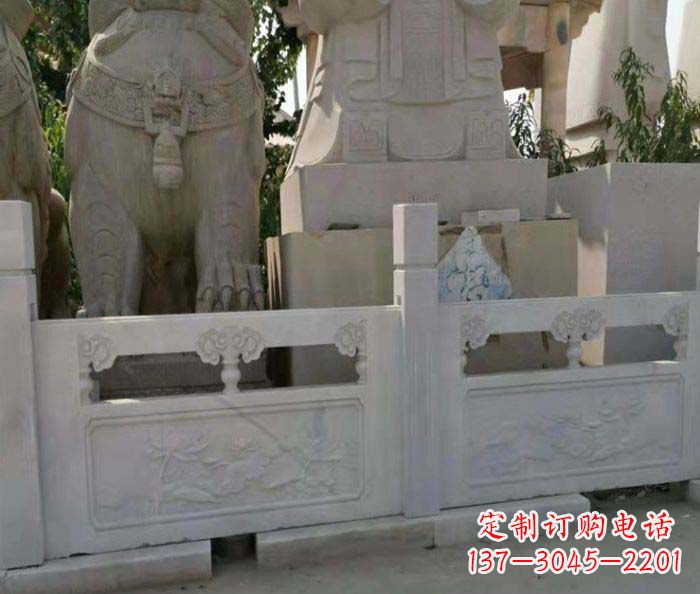 广西寺庙景观汉白玉石浮雕栏板