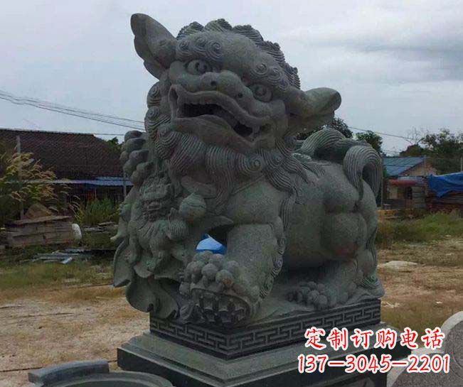 广西寺庙景观南方狮子石雕