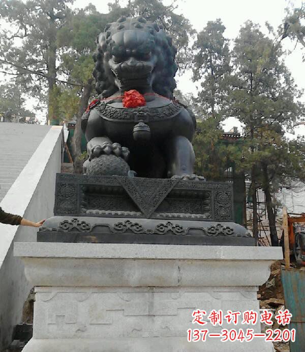 广西寺庙狮子铜狮子雕塑