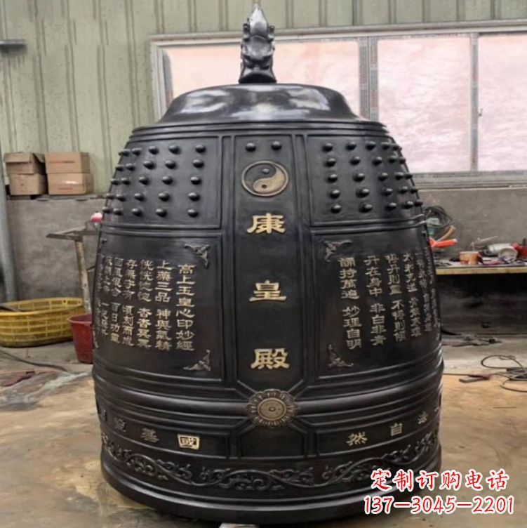 广西寺庙铜雕挂钟
