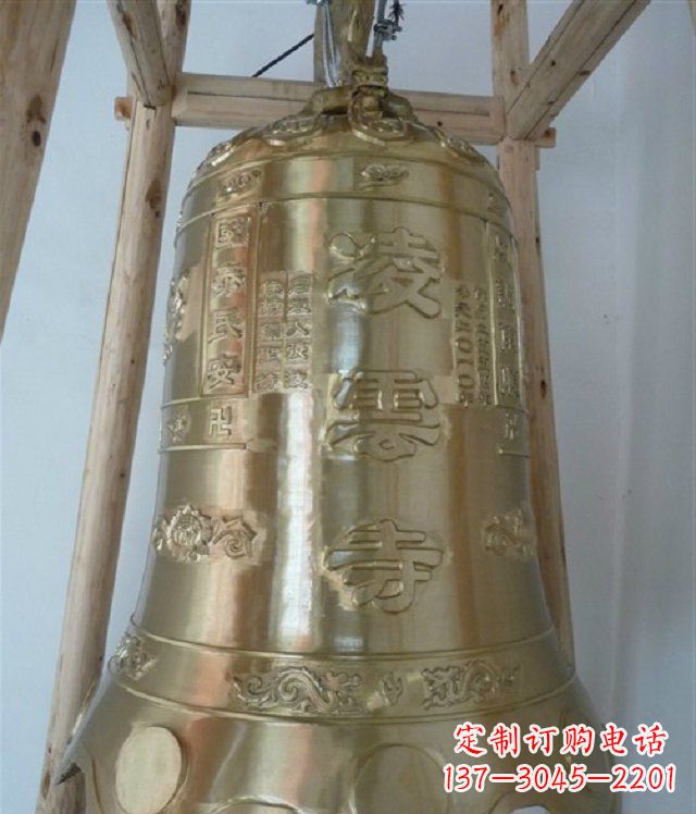 广西寺庙铸铜钟雕塑 (2)