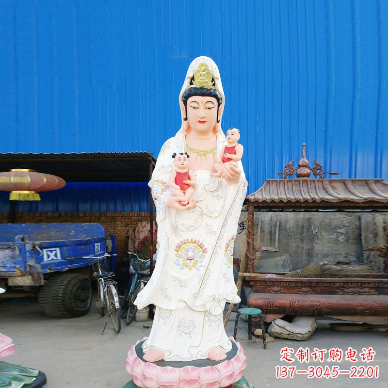 广西送子观音彩绘玻璃钢雕塑