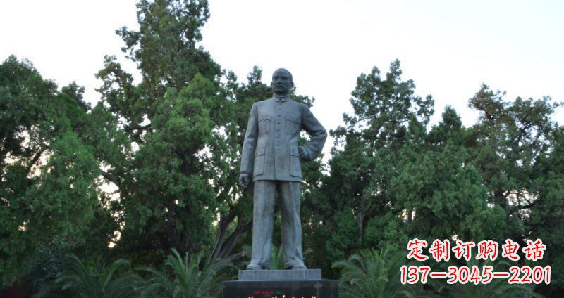 广西孙近代名人铜雕_1