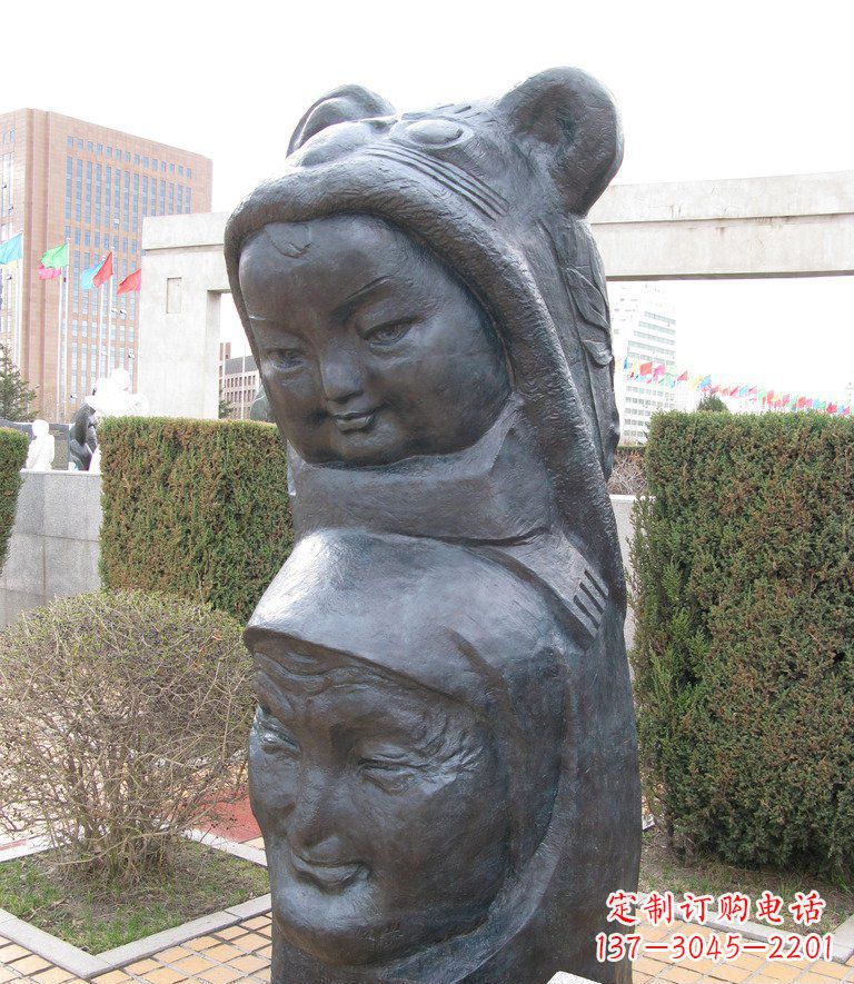 广西孙奶亲情人物头像铜雕