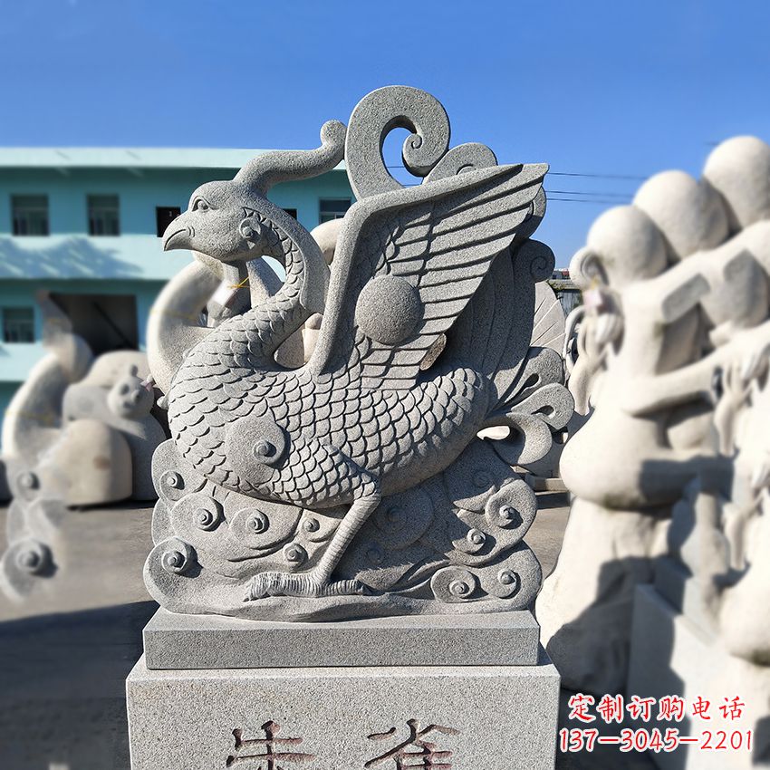 广西天之四灵之朱雀神鸟砂岩石雕塑