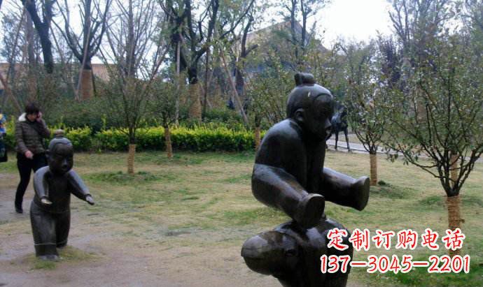 广西跳山羊公园人物铜雕