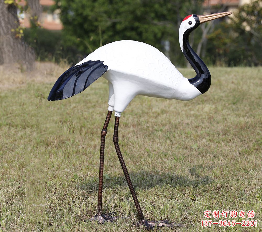 广西庭院仙鹤雕塑