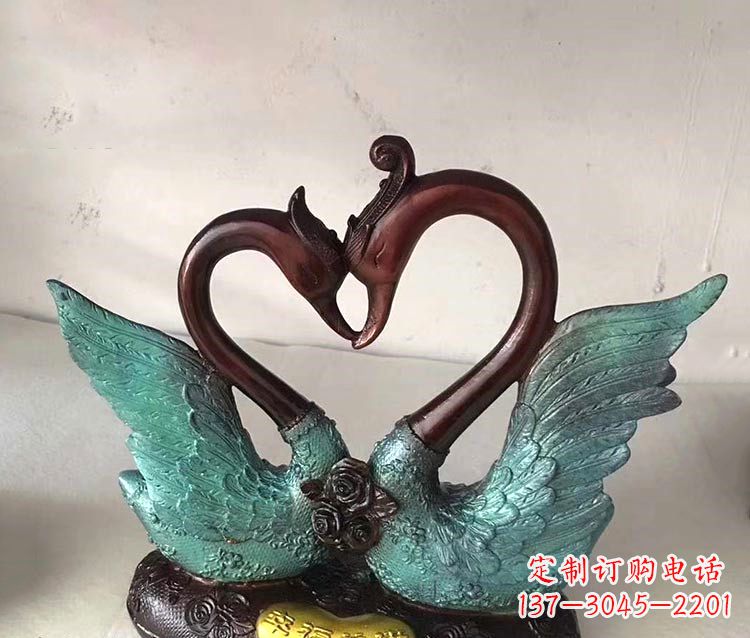广西铜雕彩绘天鹅雕塑摆件-爱心、爱情、幸福情侣创意雕塑