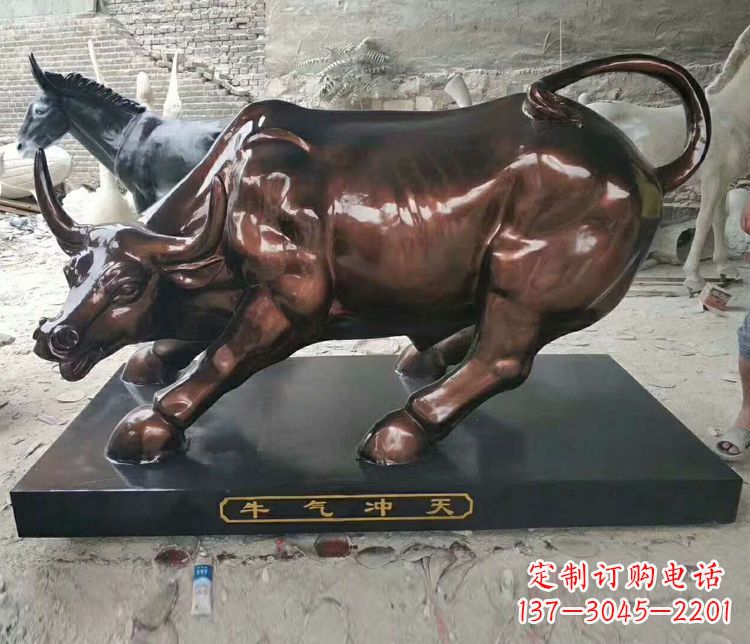 广西铜雕城市牛气冲天