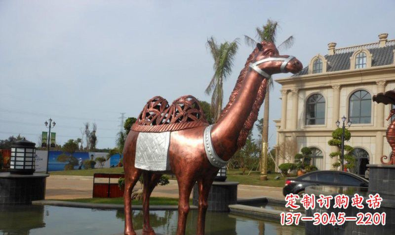 广西铜雕抽象骆驼