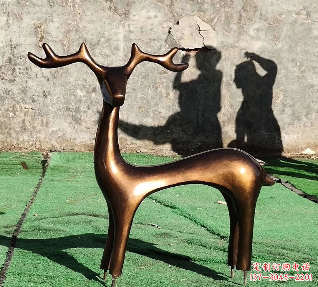 广西铜雕抽象小鹿雕塑