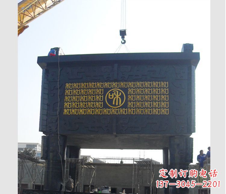 广西铜雕大型鼎盛香炉