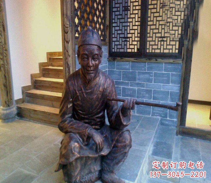广西铜雕店小二吸烟庭院人物雕塑