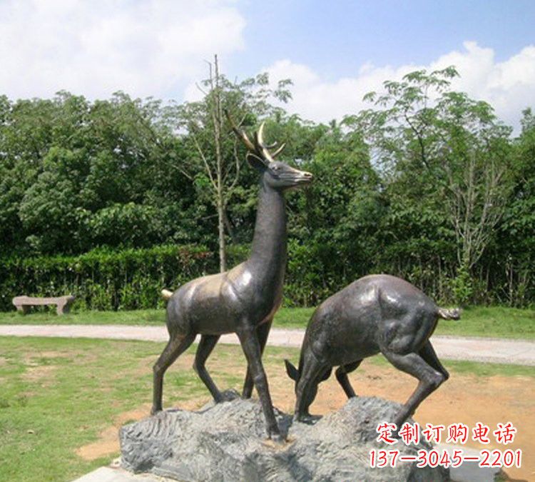 广西铜雕动物梅花鹿