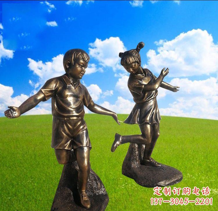 广西铜雕儿童踢毽子