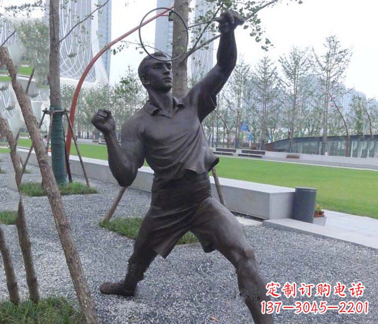 广西铜雕户外公园打羽毛球运动人物摆件