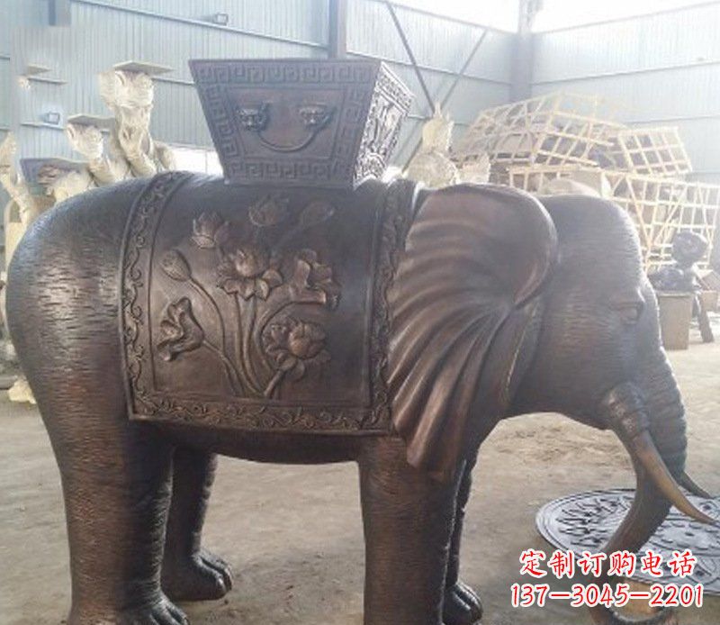广西铜雕吉祥大象园林动物摆件
