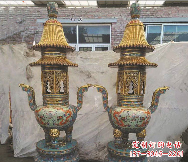 广西铜雕景泰蓝香炉雕塑摆件