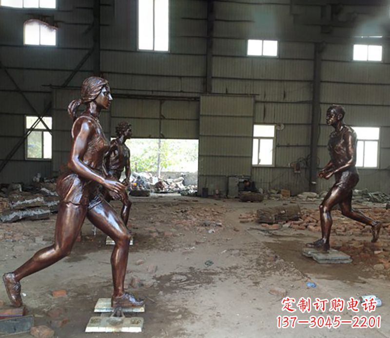 广西铜雕跑步女生