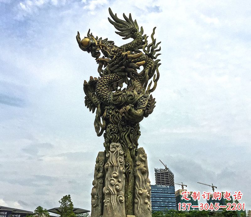 广西铜雕盘龙柱