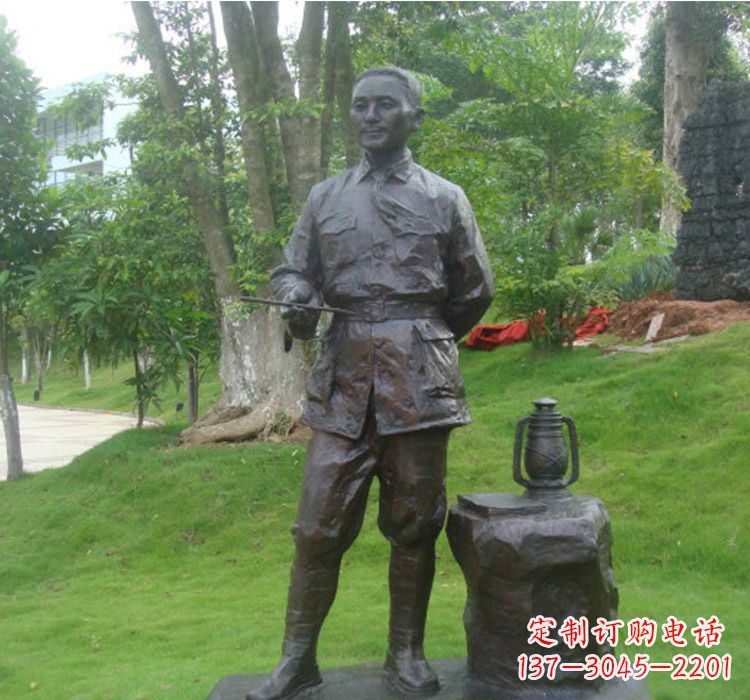 广西铜雕青年时期邓小平