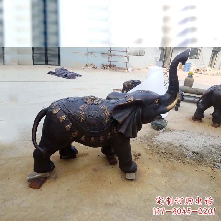 广西铜雕小象雕塑摆件