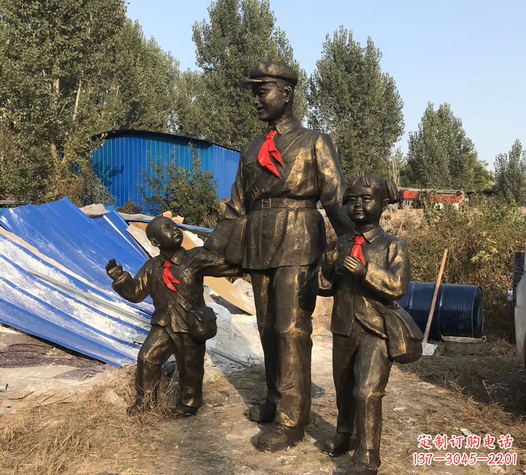 广西铜雕校园雷锋雕塑
