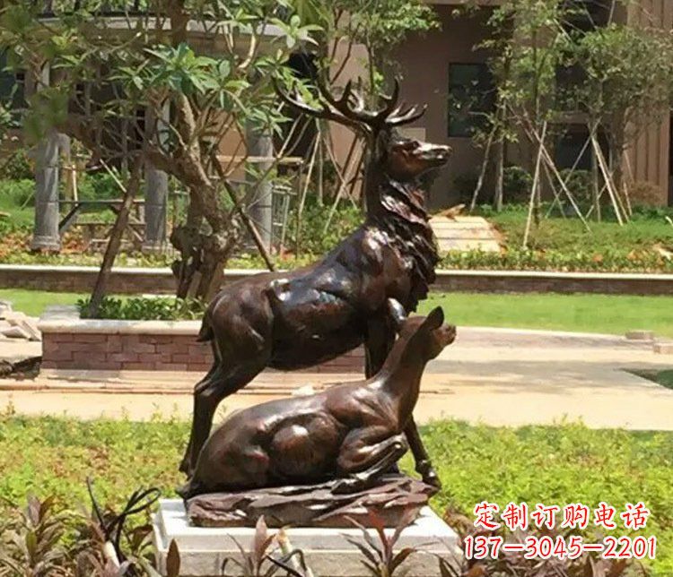 广西铜雕园林梅花鹿雕塑摆件