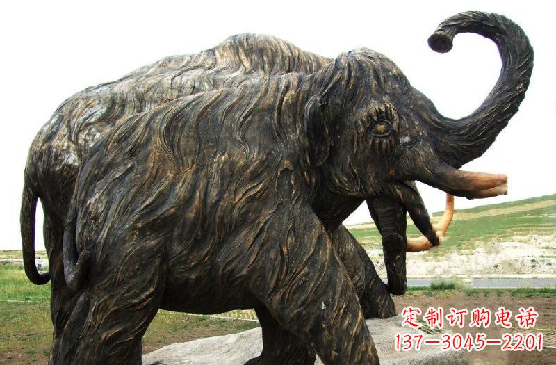 广西铜雕长毛象动物雕塑